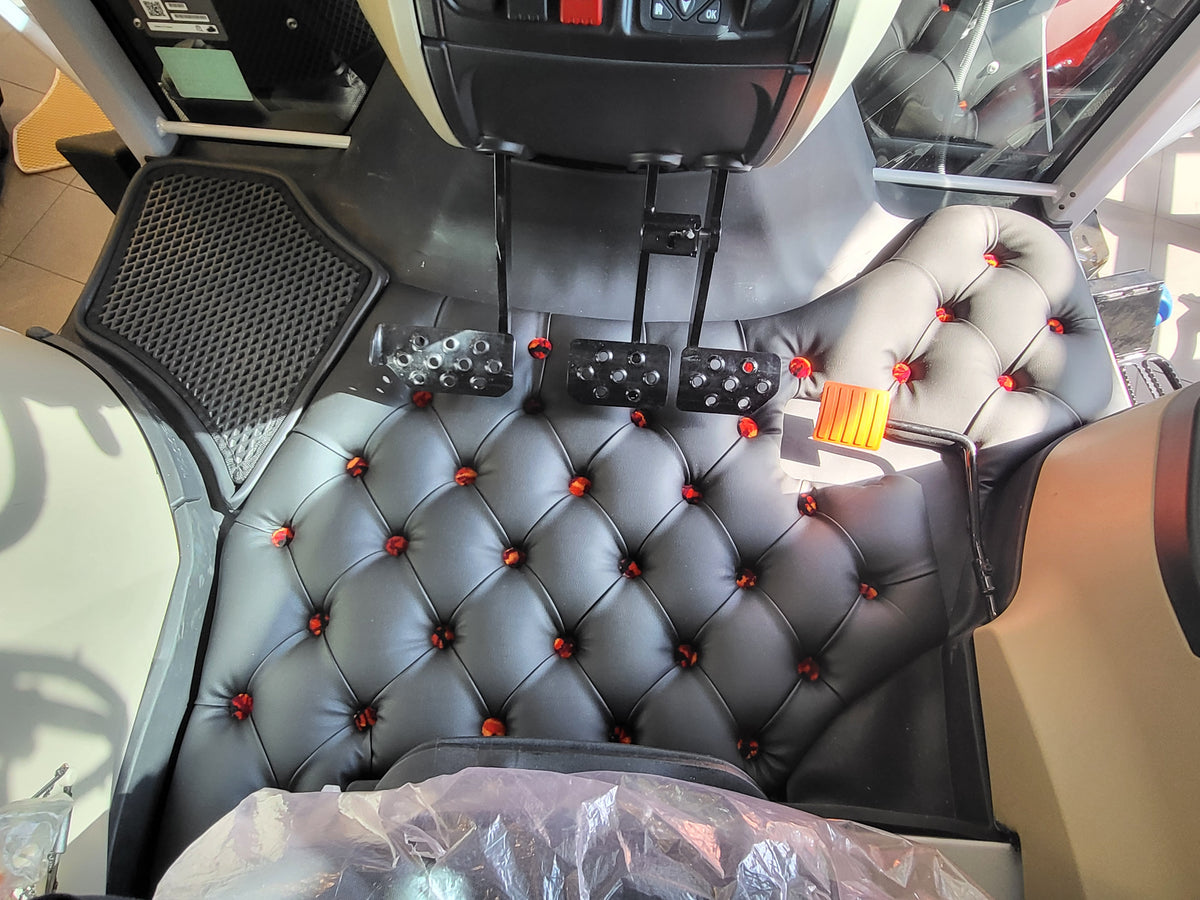 Gulvmatte med knapper til Massey Ferguson 5M