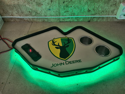 Traktorbord. John Deere 6-7