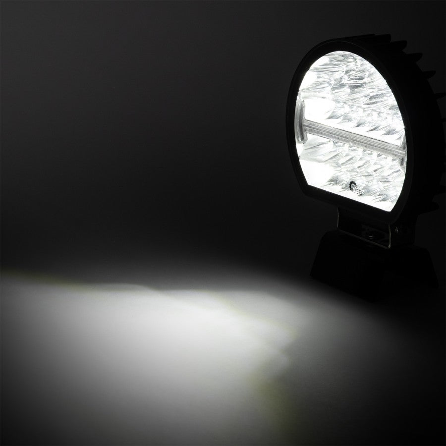 LED ekstralys / fjernlys med posisjonslys i form av lysstripe, KAMAR - L3435